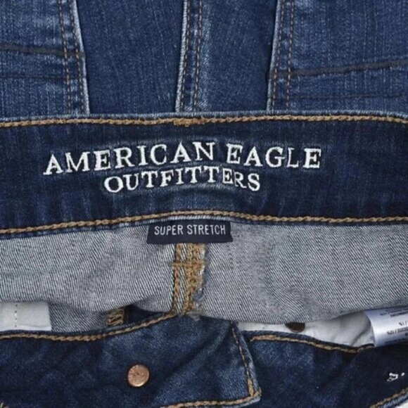 American Eagle Hi-Rise Shortie Jean Shorts Denim Dark Wash Size 4 - Picture 4 of 6